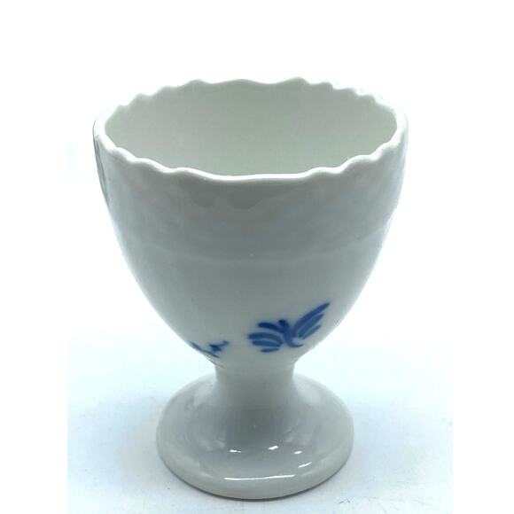 2 Denmark Vtg Royal Copenhagen Blue Flower‎ Egg Cup Royal # 10-1568 Factory 1st - Picture 5 of 9
